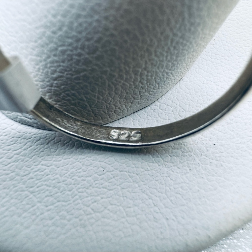 S925 Rose Quartz Round Ring - Picture 3 of 3